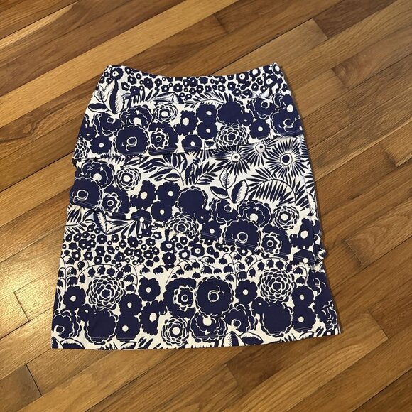 J. McLaughlin Women’s Blue Floral Tiered Skirt 19'' Size XS - Picture 2 of 4
